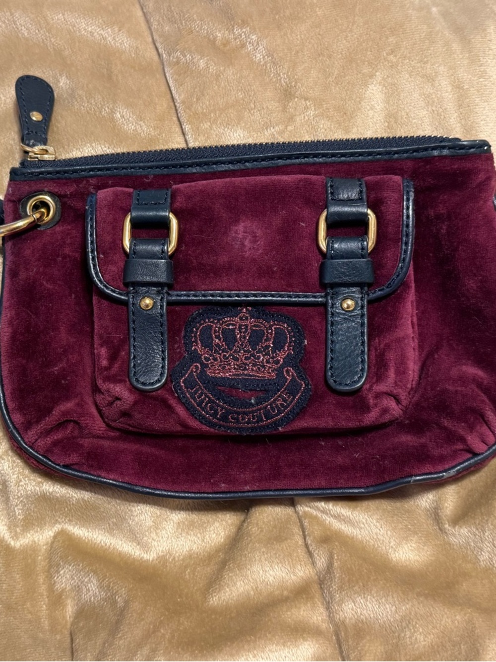 ✨ Juicy Couture Velour Wristlet – Burgundy | Y2K Era ✨